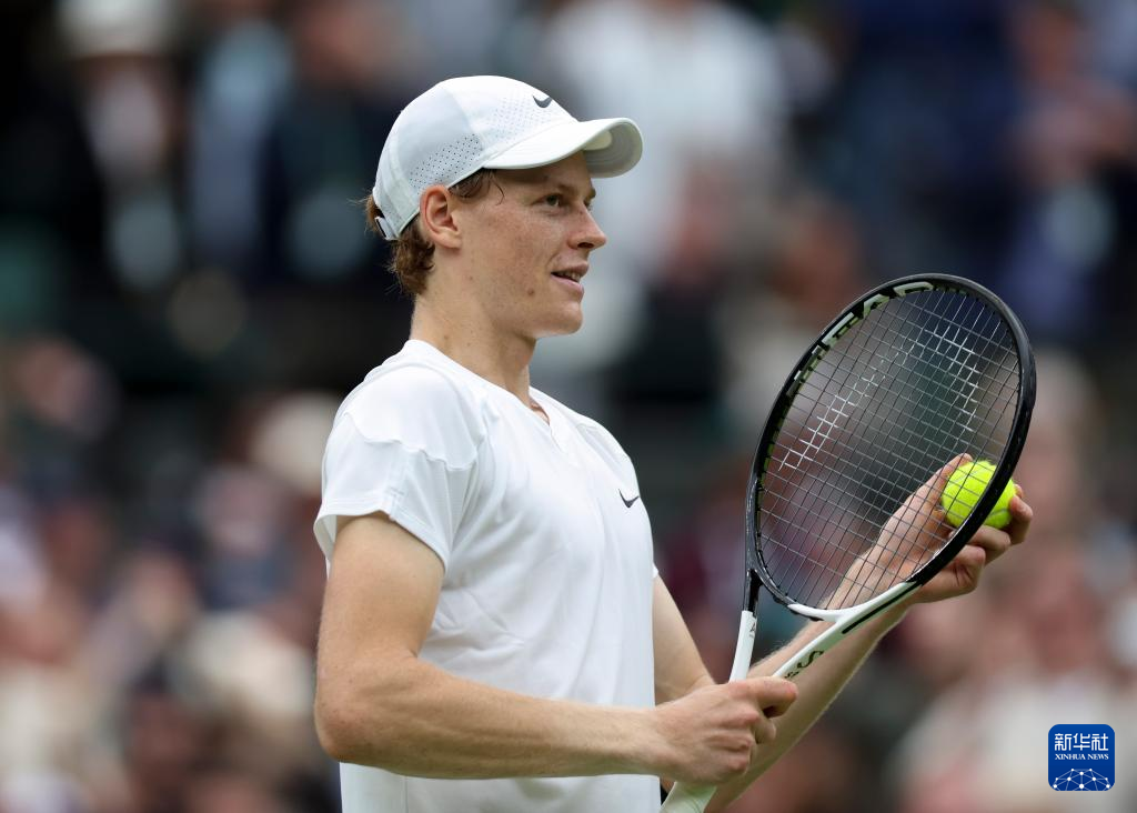 短传策应的 短传策应的